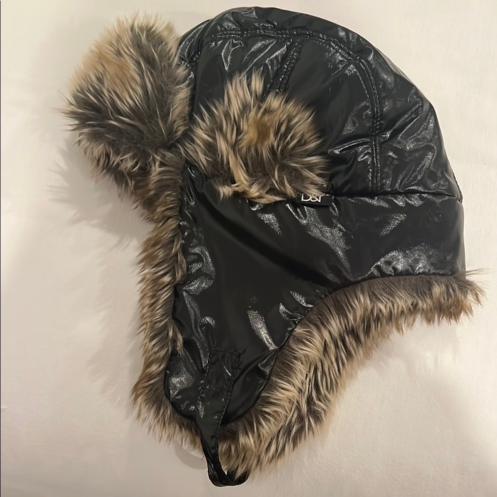 D&Y Black Winter Hat with Faux Fur Trim and snap